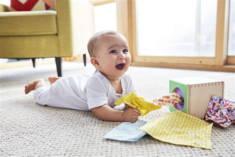 Lovevery Introduces The Play Kits, a System of Science-based Products and Guidance for Babies