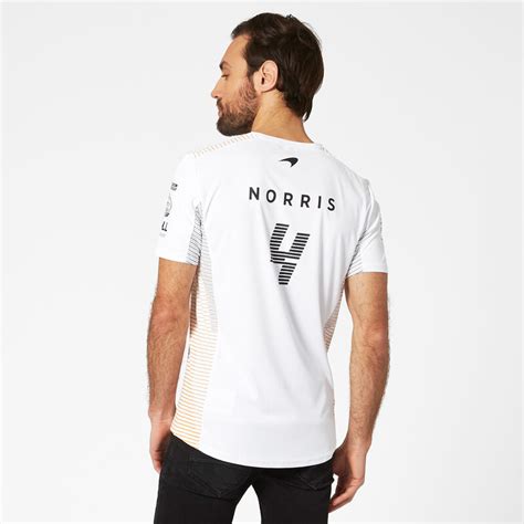 Temporarayayrly full time streamer, drives in formula 1 every now and then too. Lando Norris Team-T-Shirt 2020 - McLaren F1 | Fuel For Fans