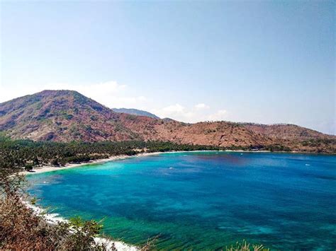 Senggigi Beach Extraordinary Beauty In Lombok