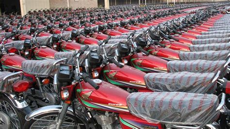 7500 New Motorcycles Hit Roads Daily In Pakistan Pakistan Defence