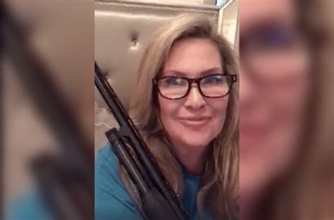 Texas Mom Goes Viral With Locked And Loaded Message For Home Invader Texas Mom Texas Country