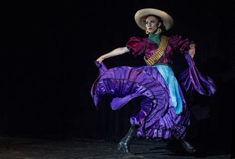 Galería 100 De Amalia Hernández Fundadora Del Ballet Folklórico De México N