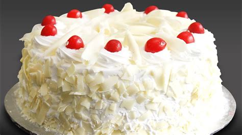 Some might say this is more of a layered cake, less of a pie. ഓവൻ ഇല്ലാതെ എളുപ്പത്തിൽ ഒരു വൈറ്റ് ഫോറെസ്റ് കേക്ക്|white ...