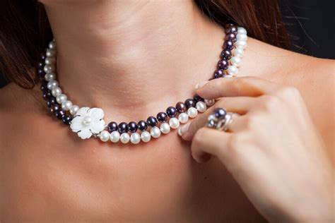 How To Clean Pearl Necklaces Ebay
