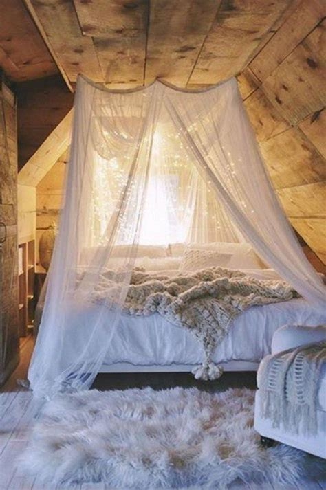30 Glamorous Canopy Beds Ideas For Romantic Bedroom Canopybedideas