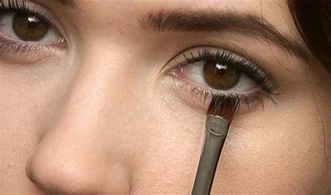 How To Tightline Eyes A Step By Step Guide For Tightlining Eye