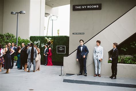 The Line Wedding In La A Cool And Modern Rooftop Celebration