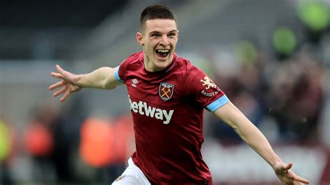 West Ham 1 Arsenal 0 Declan Rice Tipped To Follow In Rio Ferdinands Footsteps By Attracting