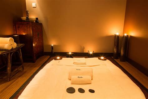 a sala ylang foi pensada para proporcionar a melhor experiencia em massagem orientais já
