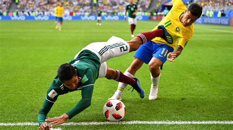 Brazil is playing a high line. Brazil vs. Mexico: World Cup 2018 Live - The New York Times