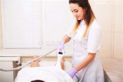 Woman Getting Lpg Hardware Massage At The Beauty Clinic Stock Image Image Of Diagnosis Health