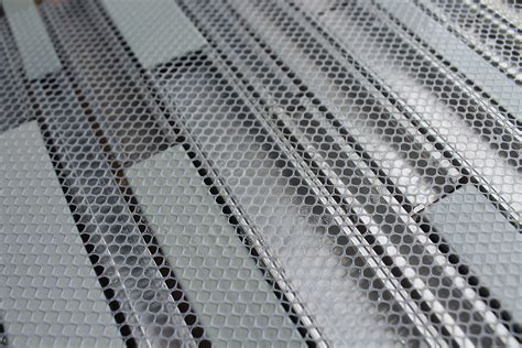 Ws Tiles Twilight Series Interlocking Glass And Aluminum In Foil Backed Gray Backsplash Mesh