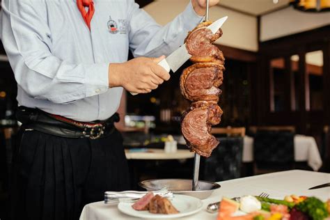 Brazilian Steakhouse Fogo de Chão Brings Skewered Meats to Metro ...