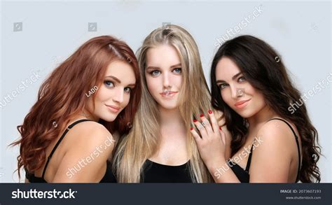 Im Genes De Blonde Brunette Redhead Im Genes Fotos Y Vectores
