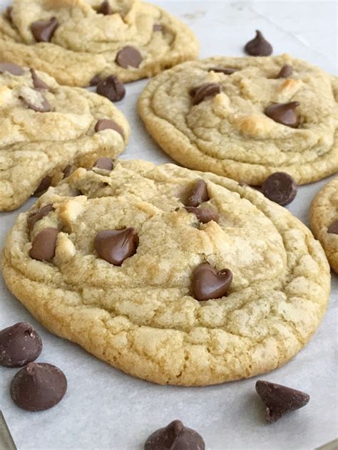 This chocolate chip cookie recipe may be a little different to most you've come across. {seriously amazing!} Perfect Chocolate Chip Cookies - Together as Family