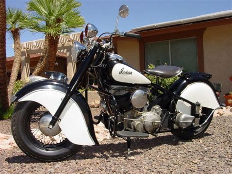 Thats A Beautifully Restored 1951 Indian Chief Indian Motorcycle