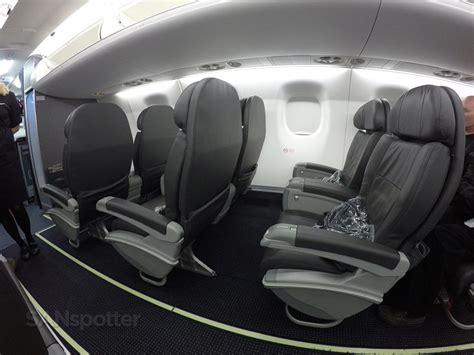 American Airlines Fleet Embraer E175 Details And Pictures