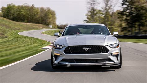 2018 Ford Mustang Gt Performance Pack Level 2 Review Busting Out Of