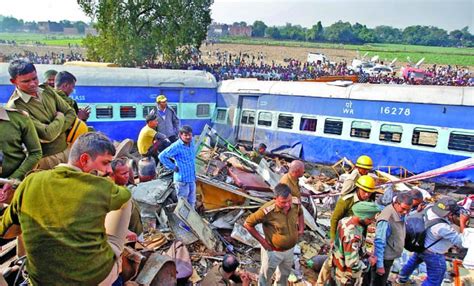 India Train Crash Kills 120 The Asian Age Online Bangladesh