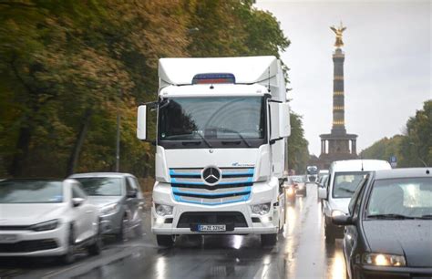Daimler Trucks Buses Will CO2 Neutrale Neufahrzeugflotte Bis 2039