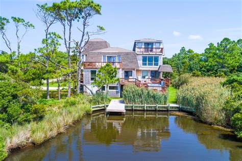 See more ideas about outer banks, outer banks nc, favorite places. Carol's Soundfront Castle 7201 | Salvo Vacation Rentals ...