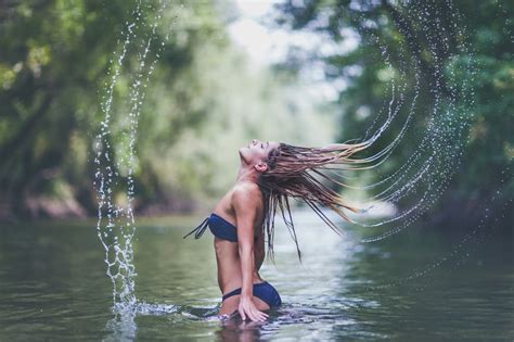 The 7 Best And 7 Worst Water Hair Flip Photos Youll Ever See