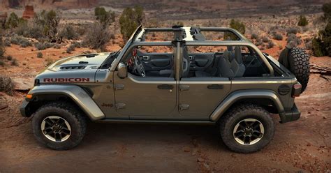 Feel The Open Air In Your Jeep Gladiator With These New Half Doors