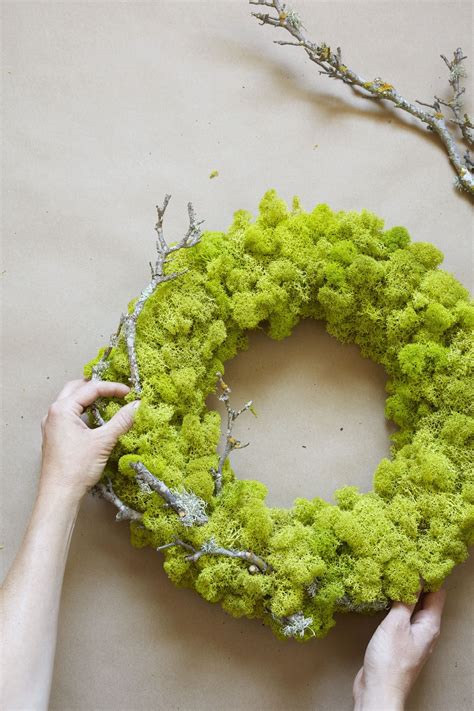 This Gorgeous Wreath Perfectly Straddles Summer And Fall And Is Super
