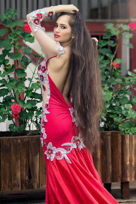 Pin By Raja Rani On Beautiful Women Sexy Long Hair Thick Hair Styles Long Hair Stories