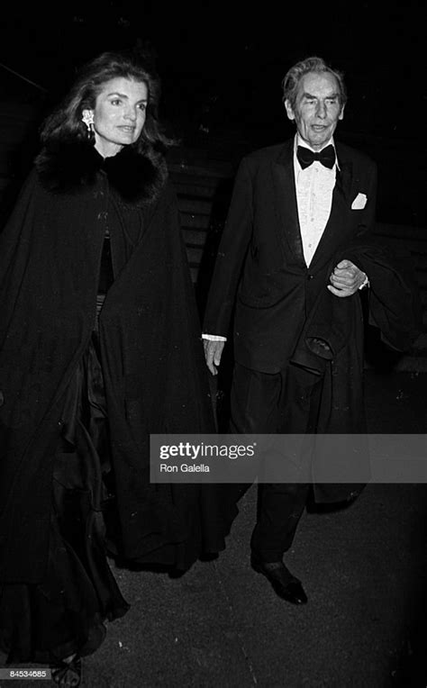 Sir Hugh Fraser And Jackie Onassis Attending Costume Exhibit News