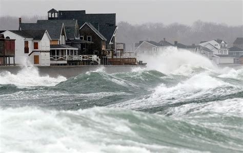 Snow Strong Winds Batter Cape Cod Coastal Massachusetts Maine The