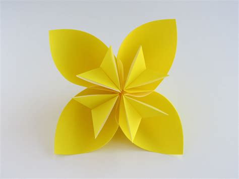 How To Make The Easy Origami Kusudama Flower Step By Step Instructions