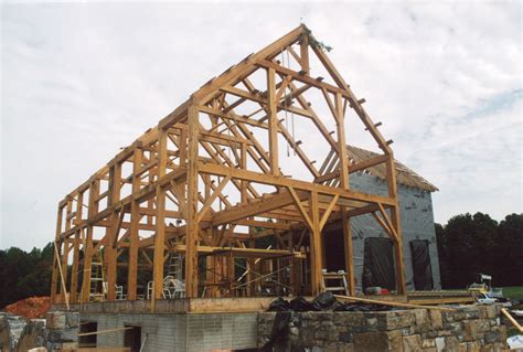 A Completed Heart Pine Timber Frame Barn Handmade Houses With Noah