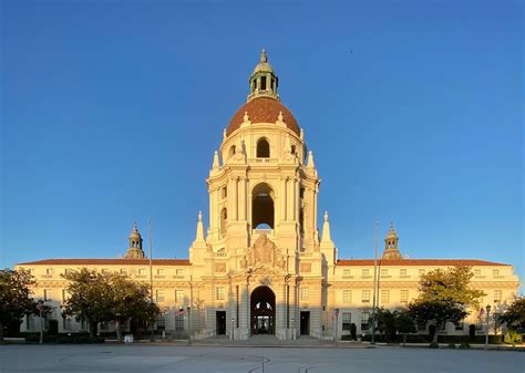 Pasadena City Hall Pasadena California Top Brunch Spots