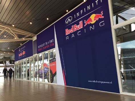 Shop the world of red bull. De RED BULL RACING STORE heeft de grootste collectie! Red ...