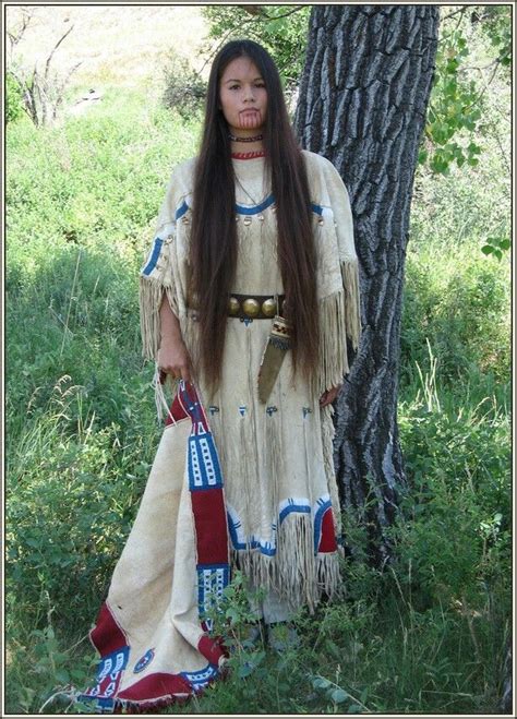 Pin By Kennethhargreaves On Native American Native American Girls Native American Models