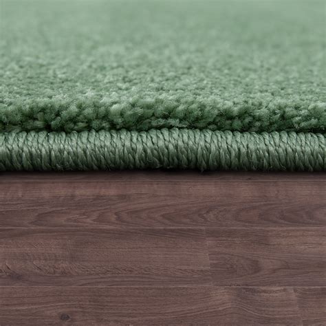 Teppiche, soweit das auge reicht. Kurzflor Teppich Hochwertig Einfarbig Grün | Teppich.de