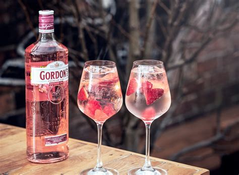 Gordons Pink Spritz Recipe Pink Gin Cocktails Pink Drinks Cocktails Spritz Drink