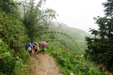 Guide to Trekking Sapa, Vietnam: Tips & Advice