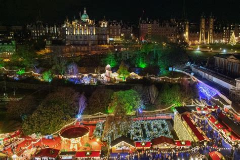 Christmas Market Edinburgh Guide