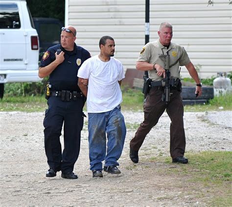 Shooting Suspect Detained After Two Vehicle Wreck Short Manhunt