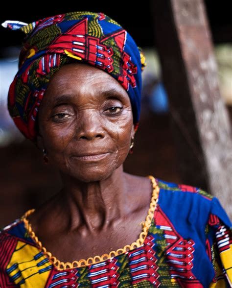 Nigerian woman in traditional dress | Smithsonian Photo Contest ...