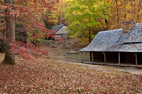 Ogle Homestead In Autumn Roaring Fork Region Great Smoky Mountains