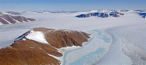 Nasas Incredible Expedition To Explore The Arctic Ice Sheets Gizmodo