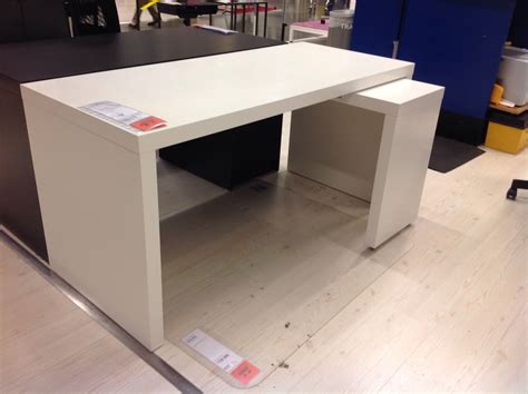 Malm Desk With Pull Out Ikea Malm Desk Desk Malm