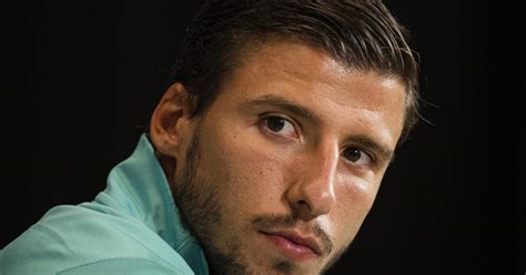 View stats of manchester city defender rúben dias, including goals scored, assists and appearances, on the official website of the premier league. Benfica agree to sell Ruben Dias to Man. City