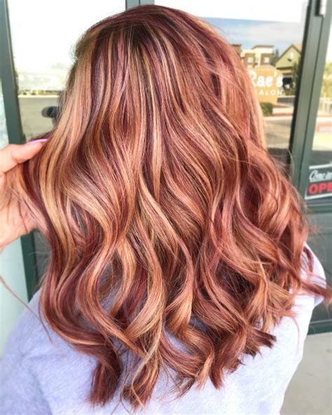 Did you know that you can actually move from having dark natural hair to blonde hair without bleaching? 19 Best Red and Blonde Hair Color Ideas of 2020 | Red ...