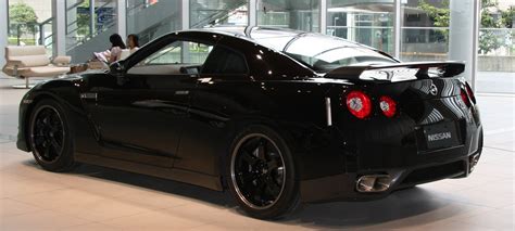 View Of Nissan Gt R Spec V Photos Video Features And Tuning Of