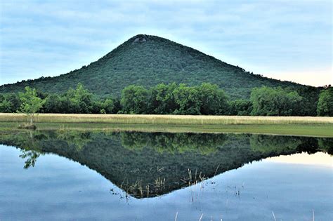 Pinnacle Mountain State Park Encyclopedia Of Arkansas