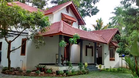 Residence For Jeena And Shiva Traditional Home Exteriors Kerala